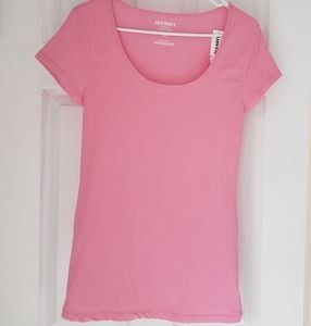Old navy tee